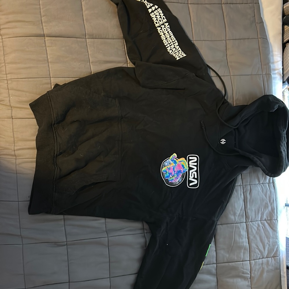 Men’s size L hyper space hoodie